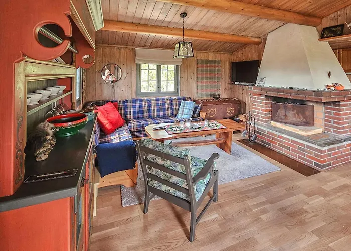 Casa vacanze Beautiful In With Kitchen Gol